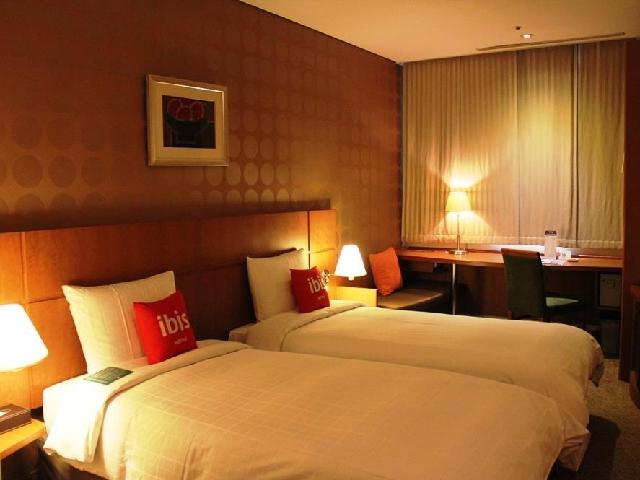 이비스 앰배서더 수원 객실